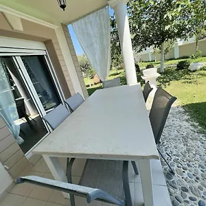  Apartment Alexandros