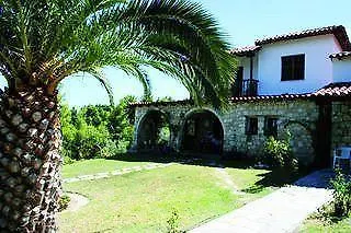 Hotel Apartments Peristerides Polychrono